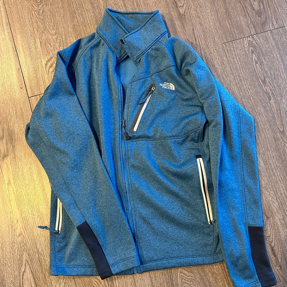Men north face size medium sweatshirt